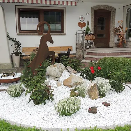 Alpinschloessl 4*