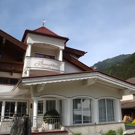 Apartmanhotel Alpinschloessl Mayrhofen