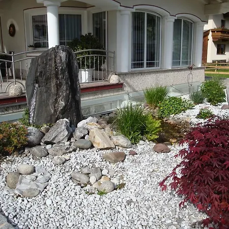 高山城堡公寓式酒店