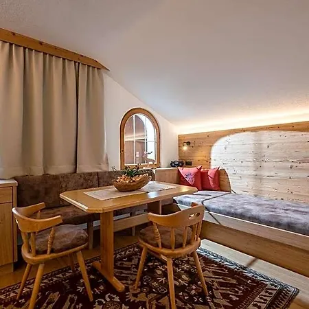 Alpinschlossl Aparthotel