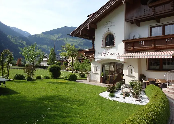 高山城堡公寓式酒店 4* 迈尔霍芬