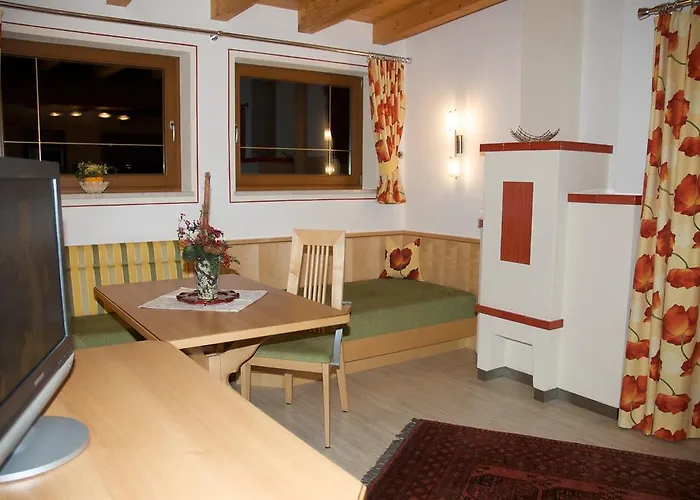 Aparthotel Alpinschloessl Mayrhofen