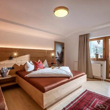 Alpinschloessl Apart Otel