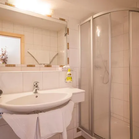 Alpinschloessl Apart Otel