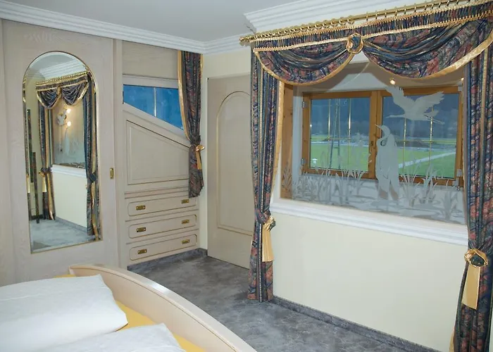 Alpinschloessl Apartahotel 4*