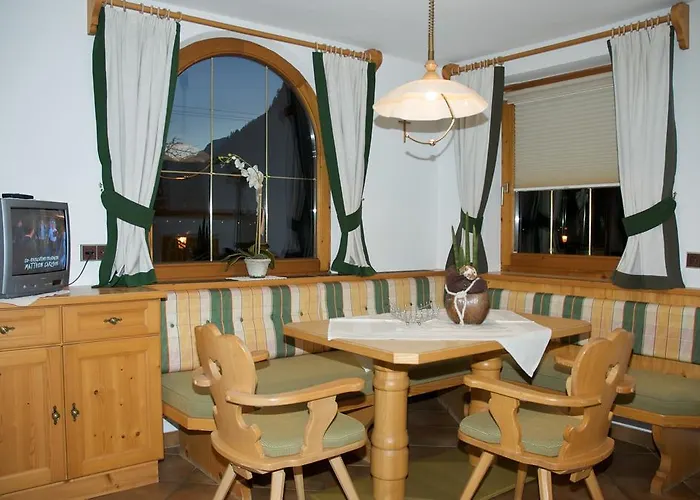 Apartahotel Alpinschloessl Mayrhofen